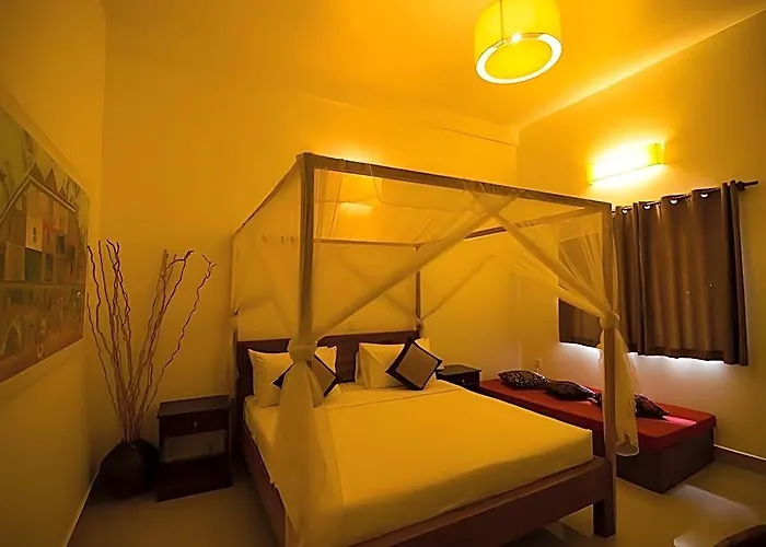 River And Hotel 4*