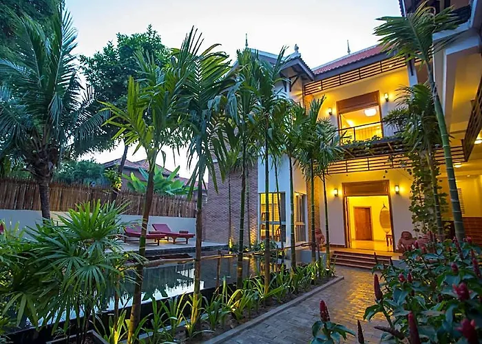 River And Hotel