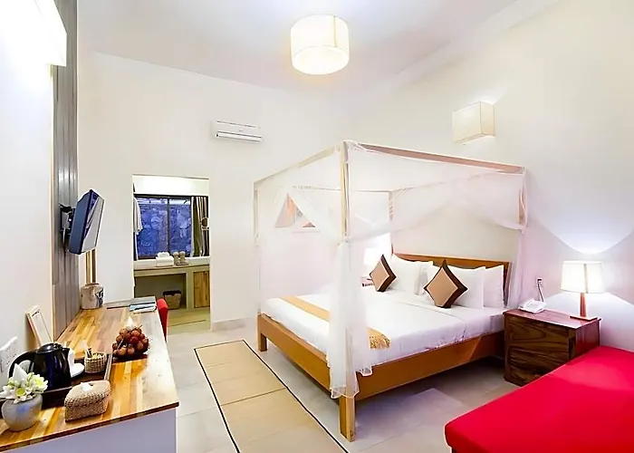 River And Hotel 4*
